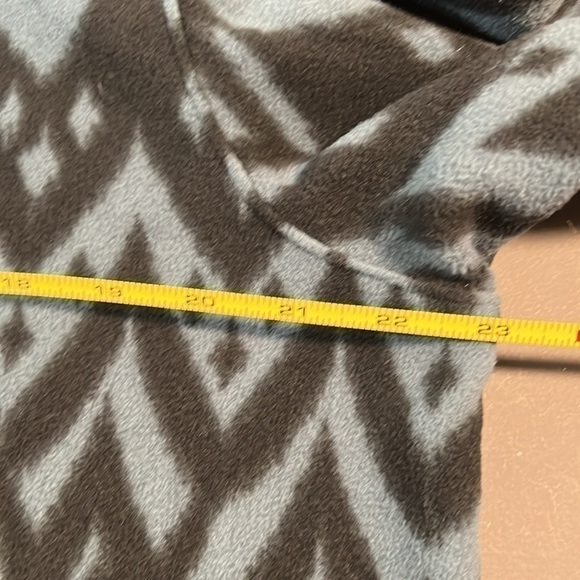 Obermeyer Heritage Collection Festival Ikat Fleece Men Large 1/4 Snap Pullover - Picture 6 of 10